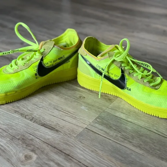 Nike Air Force 1 Low Off-White Volt