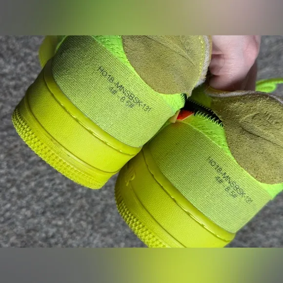 Nike Air Force 1 Low Off-White Volt