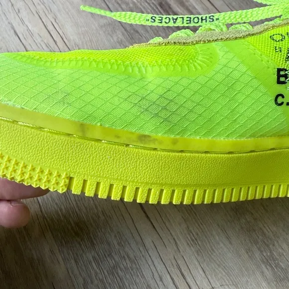 Nike Air Force 1 Low Off-White Volt
