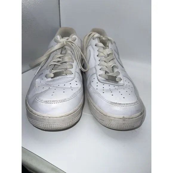 Nike Air Force 1 Low Triple White Shoes Sneakers Men’s Size 10 CW2288-111