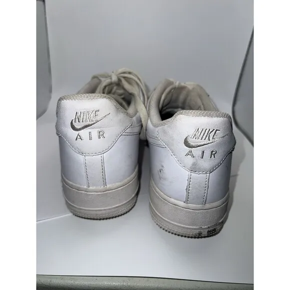 Nike Air Force 1 Low Triple White Shoes Sneakers Men’s Size 10 CW2288-111