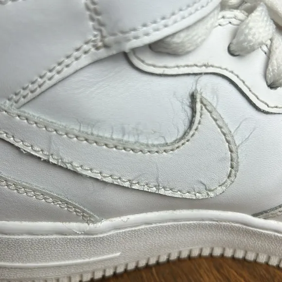 NIKE  AIR FORCE 1