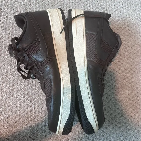 Nike Air Force Goretex shoes