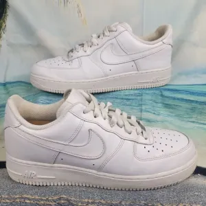 Nike Air Force 1 Mens 10.5  Women's 12