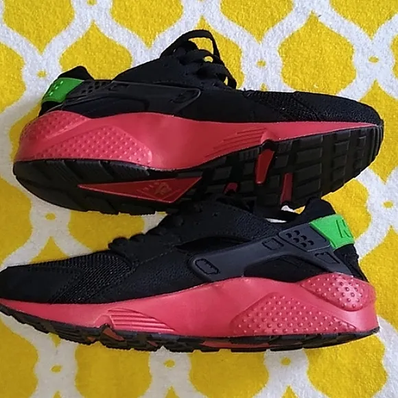 NIKE Air Huarache men's sz 8