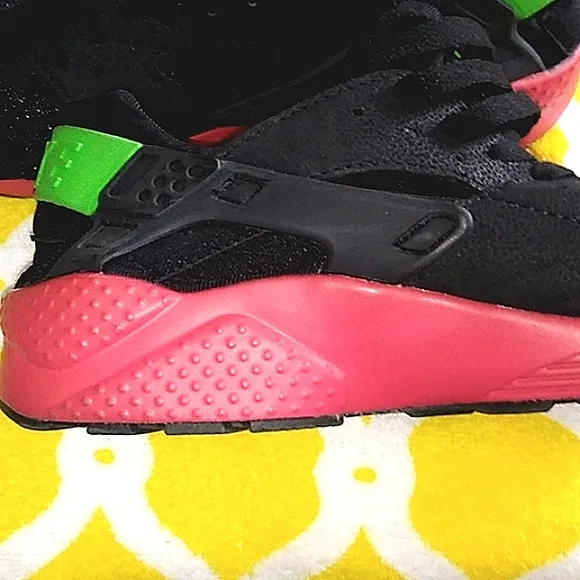 NIKE Air Huarache men's sz 8