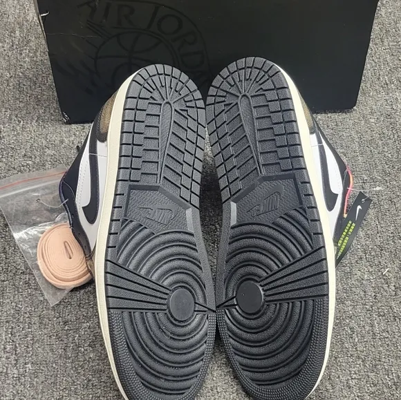 Nike Air Jordan 1 Low Wear Away Black Onyx Sail Shoes Size 10 (Dq8422-001) (new)