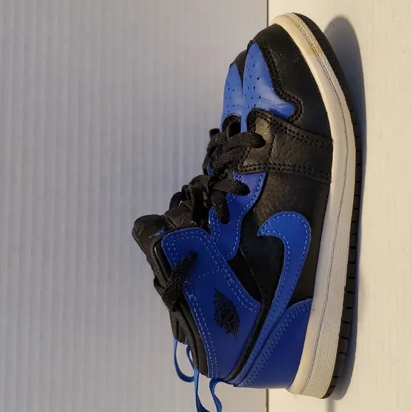 Nike Air Jordan 1 Mid AJ1 High Top Baseball Sneakers Shoes Toddler 9C YOUTH KIDS