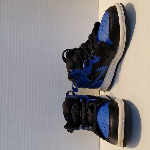Nike Air Jordan 1 Mid AJ1 High Top Baseball Sneakers Shoes Toddler 9C YOUTH KIDS