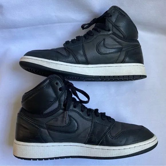 Nike Air Jordan 1 Retro High OG BG Black Satin Gym Red Shoes 5.5Y/ 7W