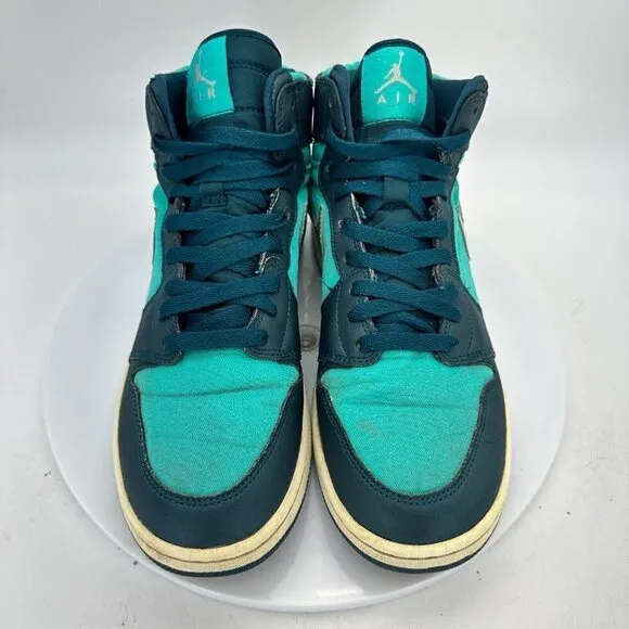 Nike Air Jordan 1 Retro High Youth Size 8Y 332148 318 Hyper Jade Green Shoes