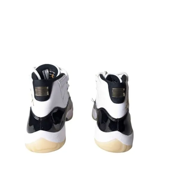 NIKE Air Jordan 11 Retro &quot;DMP Gratitude&quot; Sneakers Size 8.5