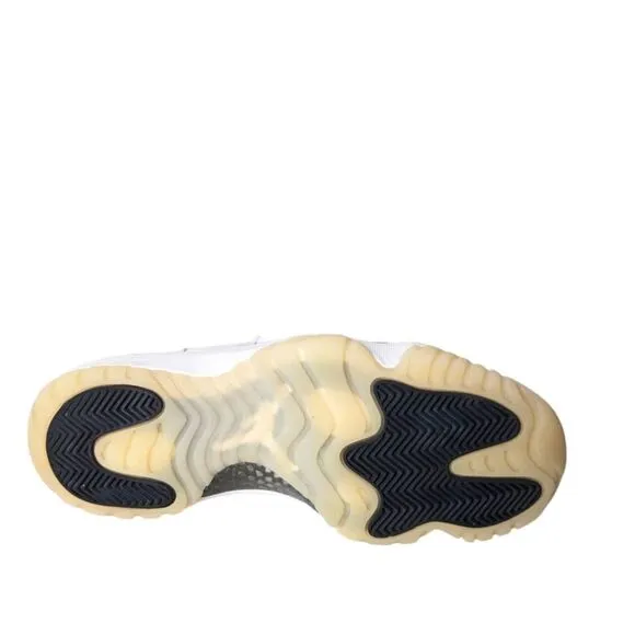 NIKE Air Jordan 11 Retro &quot;DMP Gratitude&quot; Sneakers Size 8.5