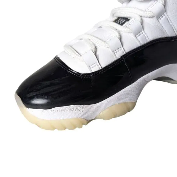 NIKE Air Jordan 11 Retro &quot;DMP Gratitude&quot; Sneakers Size 8.5