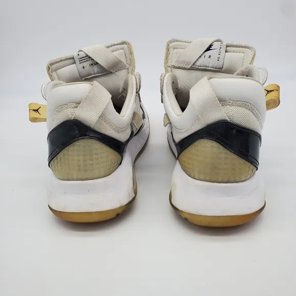 Nike Air Jordan MA2 Size 9.5 Men's Concord White Black CV8122-105 Sneakers