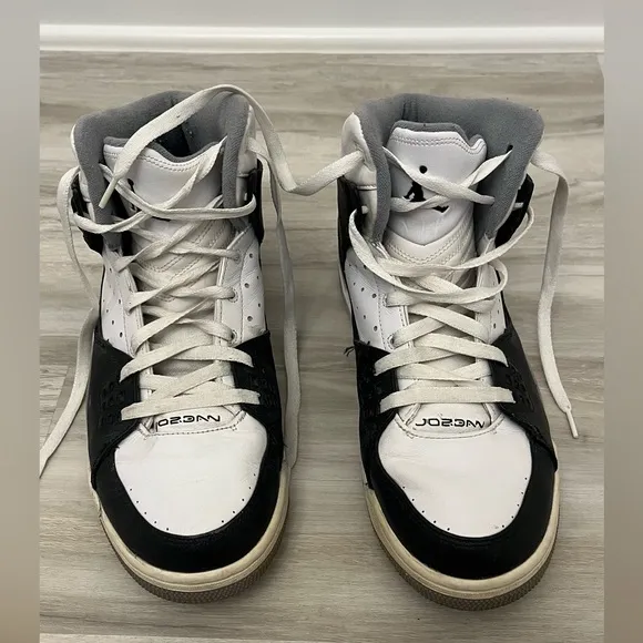 Nike Air Jordan Mens SC-1 White Black 538698-104 High-Top Sneakers Shoes