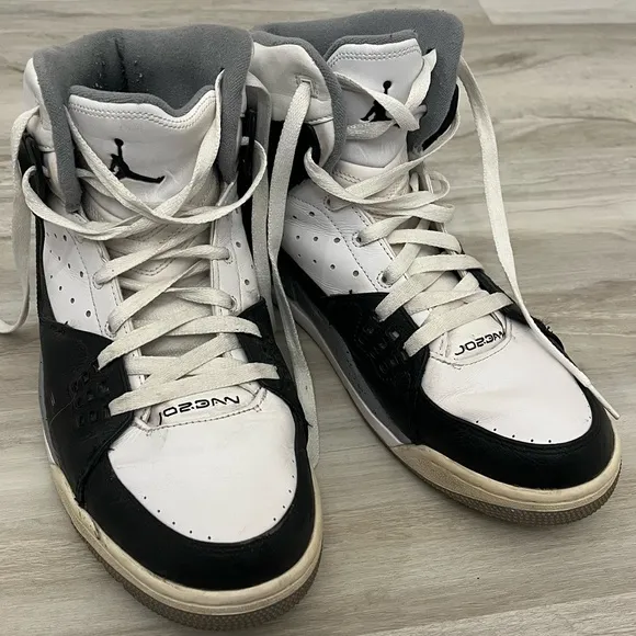 Nike Air Jordan Mens SC-1 White Black 538698-104 High-Top Sneakers Shoes