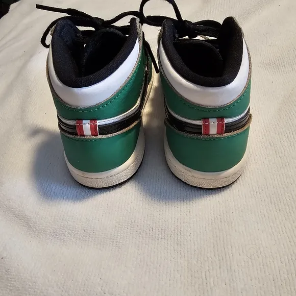 Nike Air Jordan Retro 1 High OG TD Lucky Green Nike Air Jordan 1 Toddler Size 9C
