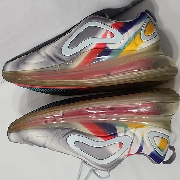 Nike Air‎ Max 720 AR9293-011 Airbrush Running Shoes Grey/Rainbow Men's Size 9