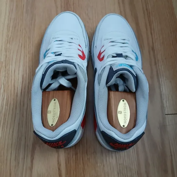 Nike Air Max 90 Comfort/Streetwear Athletic Shoes Size 6.5 Youth/8 Women