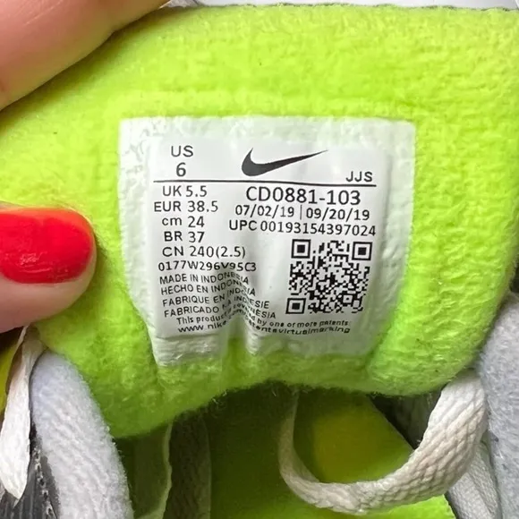 Nike Air Max 90 Recraft Volt‎ Men's Size 6 White Gray Black Neon CD0881-103