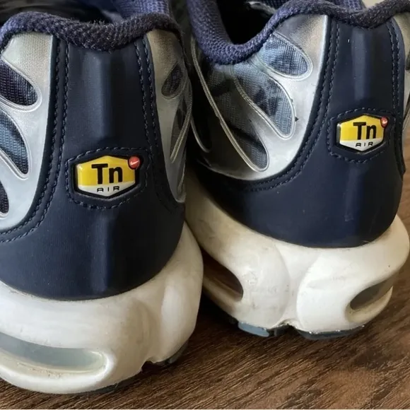 Nike Air Max Plus Navy Palm Trees Sz 11.5 Athletic Sneakers Shoes CI2301-400