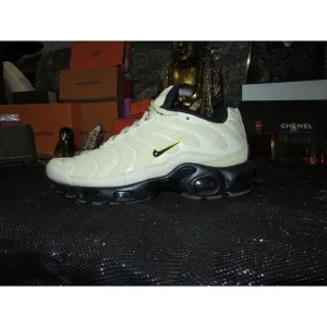 Nike Air Max Plus Wheatgrass DZ4501-700 Men's 8 Women's 10