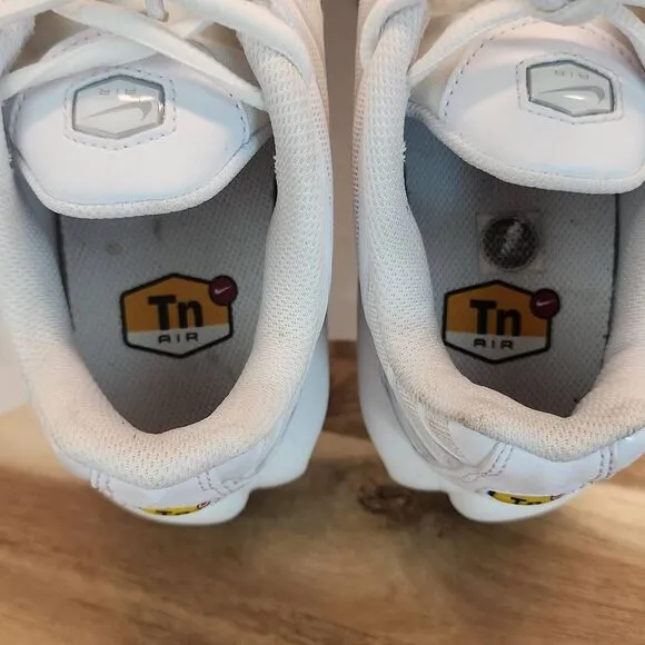 Nike Air Max Plus White Pure Platinum DM2362-100 Women's Size 9.5