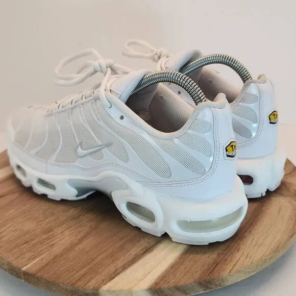 Nike Air Max Plus White Pure Platinum DM2362-100 Women's Size 9.5