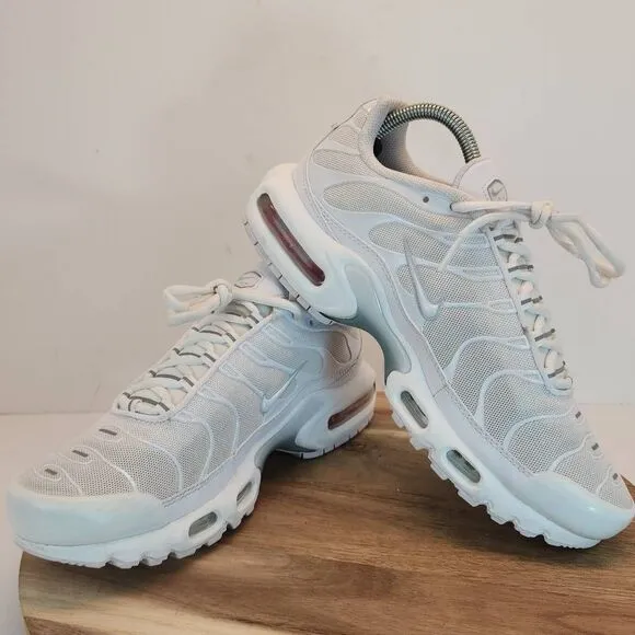 Nike Air Max Plus White Pure Platinum DM2362-100 Women's Size 9.5
