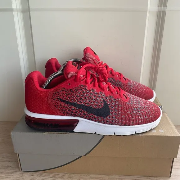 Nike Air Max Sequent 2 Running Shoes University Red/Black  Men Sneakers- SZ 9