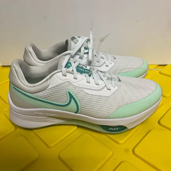 Nike Air Zoom Infinity TOUR Next% Golf Shoes