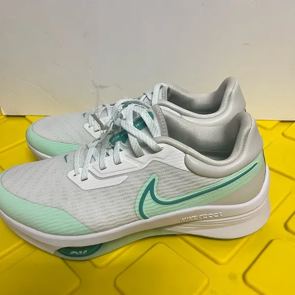 Nike Air Zoom Infinity TOUR Next% Golf Shoes