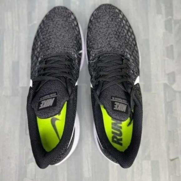 Nike Air Zoom Pegasus 35 Running Shoes Women Size 11.5 Black White