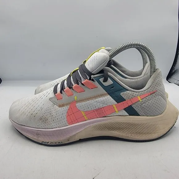 Nike Air Zoom Pegasus 38 Womens Size 6.5 White Running Shoes DC8796-400