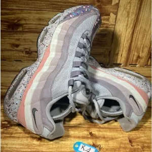 Nike Air Max 95 Confetti Women's Sz 11 Shoes Gray Pink Low Top Trainer Sneakers