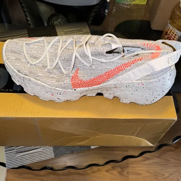 Nike Athletic Shoes Gray and Orange with Modern Speckled Sole