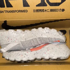 Nike Athletic Shoes Gray and Orange with Modern Speckled Sole