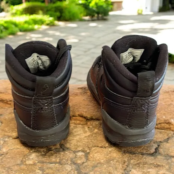 Nike Big Boys All Black Manoa LTR (GS) Shoes