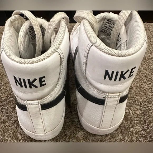 Nike big kid White and Black High-Top Sneakers