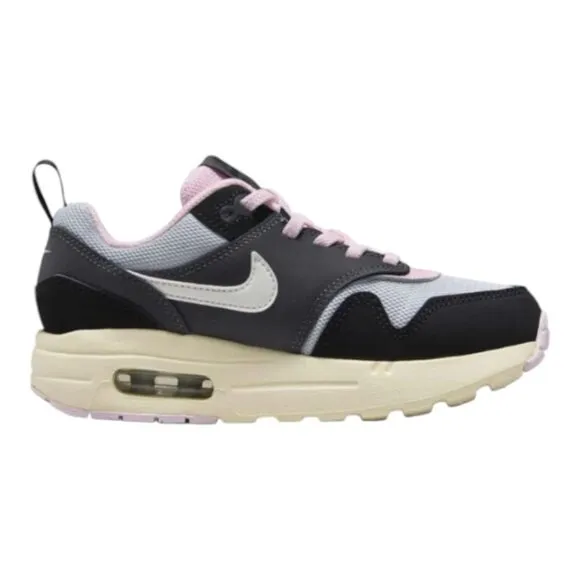 Nike Black and Pink Sneakers for Everyday Comfort