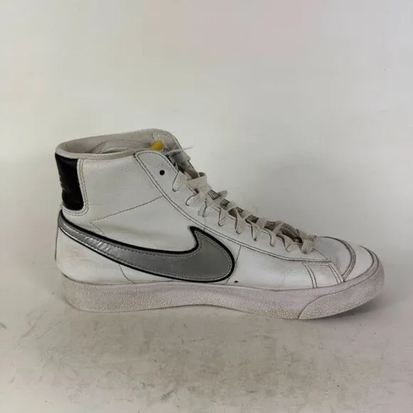 Nike Blazer Mid 77 Essential Snekaers Women's 10 Metallic Silver Running Shoes