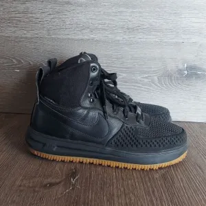 Nike Boys Black Lunar Force 1 Duckboot Shoes Size 6.5 Youth Lace Up High Top