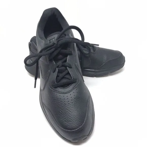 Nike Boys Varsity CN9146-001 All Black Running Shoes Sneakers Size 6.5Y Lace Up