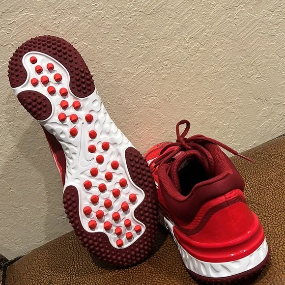 Nike Brand New Alpha Huarache Elite 4 Turf Red/Burgundy Men’s Baseball Shoes!