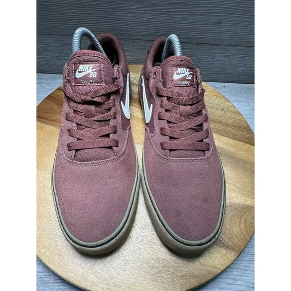 Nike Chron 2 SB Burgundy (dark pony) Gum men’s Size 7