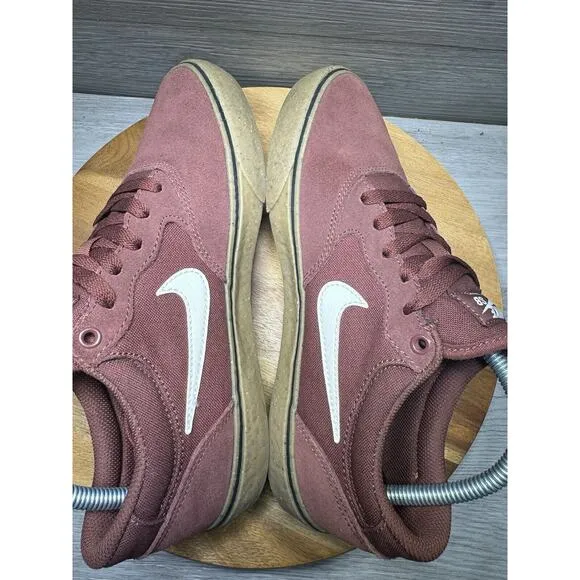 Nike Chron 2 SB Burgundy (dark pony) Gum men’s Size 7