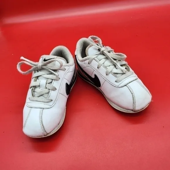 Nike Cortez Size 10 C Shoes White Black