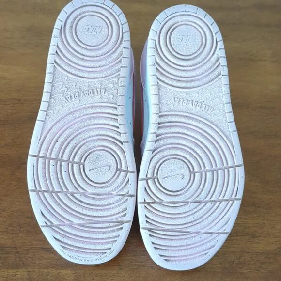 Nike Court Borough Low 2 SE Kids size 2
