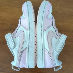Nike Court Borough Low 2 SE Kids size 2